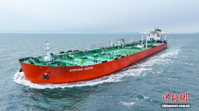 Trung Quốc bàn giao tàu chở dầu thô siêu lớn thế hệ mới